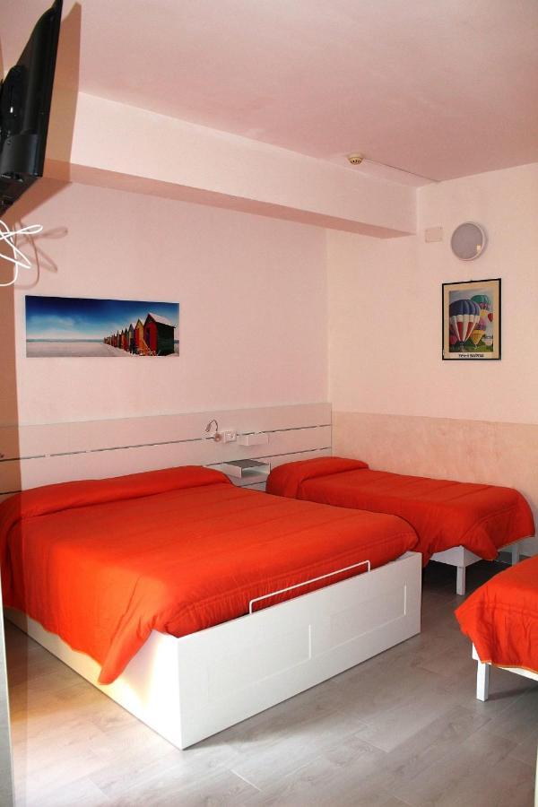 Hotel Bellariva Пескара Экстерьер фото